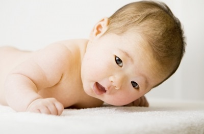 新生児期の経表皮水分蒸散量(TEWL)はどれくらいか？