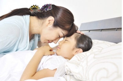 閉塞性呼吸障害のある児に対する扁桃摘出は、睡眠を改善させるか？