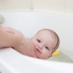 乳児期の洗浄、洗浄剤あり?なし?